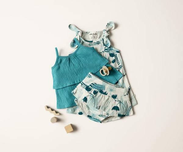 Wilson & Frenchy Calypso Ruffle Tank