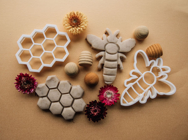 Beadie Bug Play - Bio Dough Cutter - Honeycomb