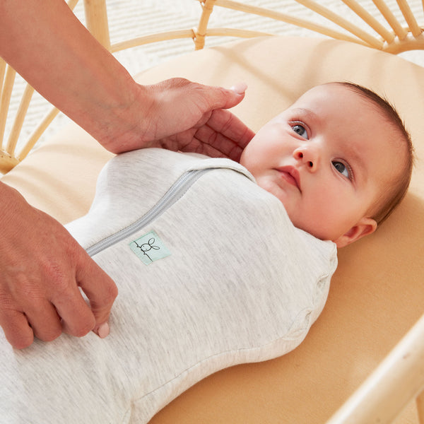 ergoPouch Cocoon 1 Tog Organic Baby Swaddle - Grey Marle