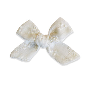 Louise Misha Lisa Hair Clip - Cream French Flowers