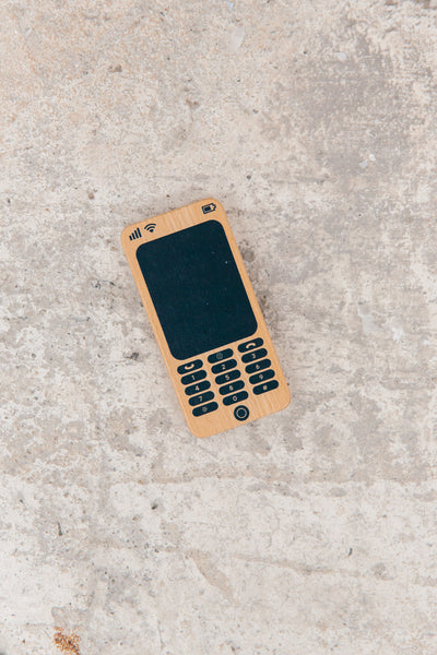 Make Me Iconic - Wooden Mobile Phone
