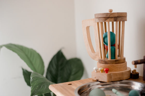 Qtoys - Wooden Blender