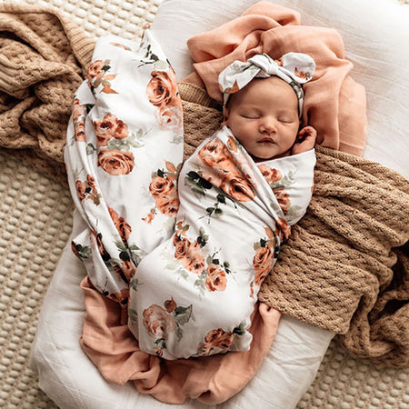ergoPouch Cocoon 0.2 tog Organic Bamboo Swaddle - Berries