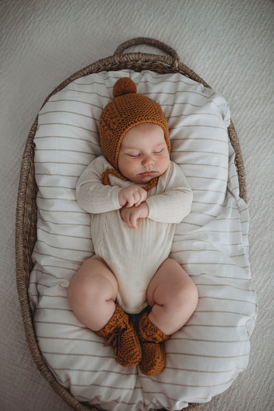 Snuggle Hunny Merino Wool Bonnet and Booties - Bronze