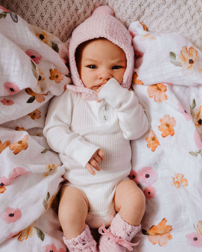 Snuggle Hunny Merino Wool Bonnet and Booties - Pink