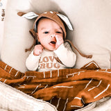 Tenth & Pine Long Sleeve Onesie - Love Bug - Clay