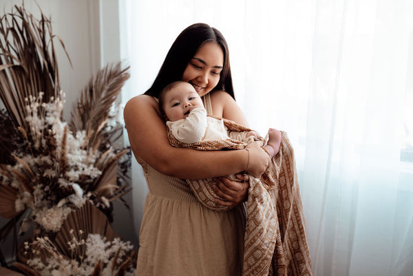 Wind & Willow Co Organic Cotton and Bamboo Swaddle - Owl Brown