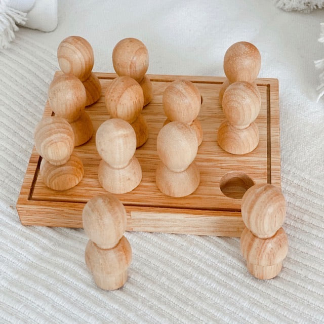 Qtoys - Natural Mini People in Tray