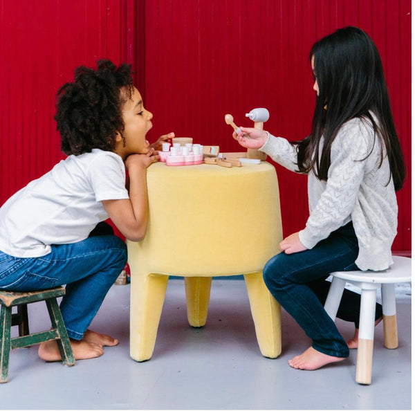 Make Me Iconic - Dentist Kit