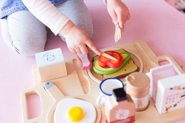 Make Me Iconic - Healthy Tummy Brekkie Tray