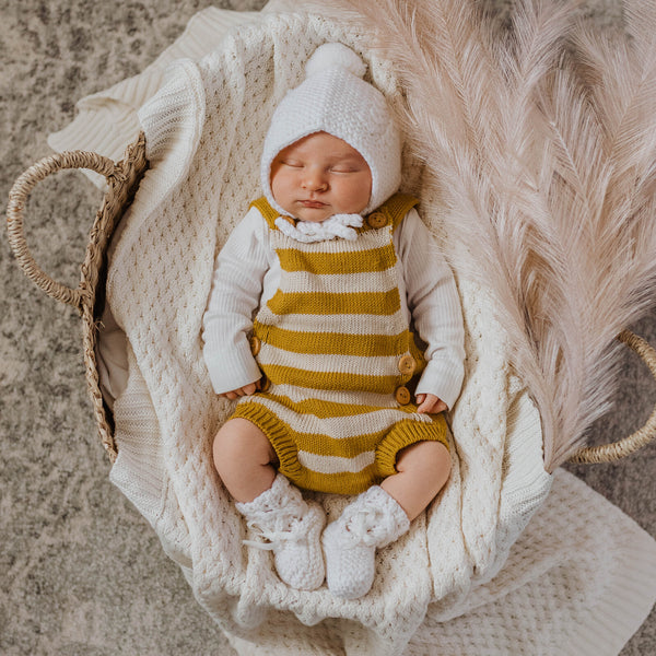 Snuggle Hunny Merino Wool Bonnet and Booties - Ivory