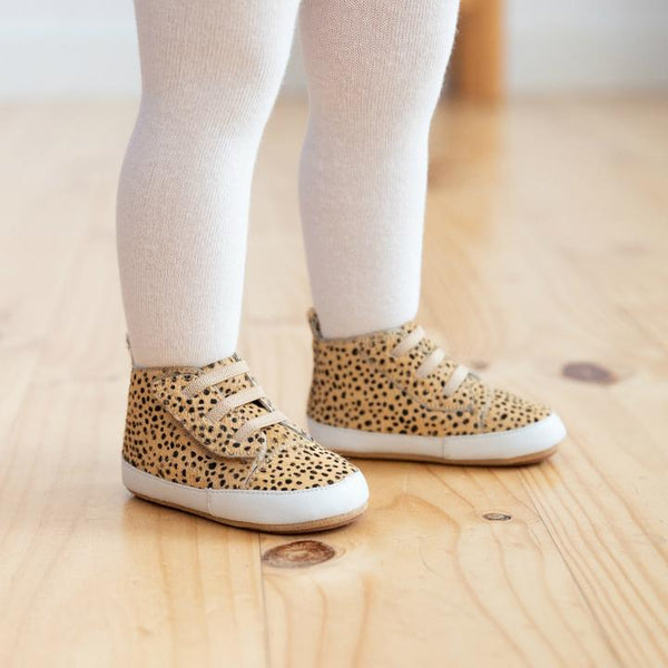 Tikitot Shoes - Baby Brooklyn  - Serengeti Cheetah